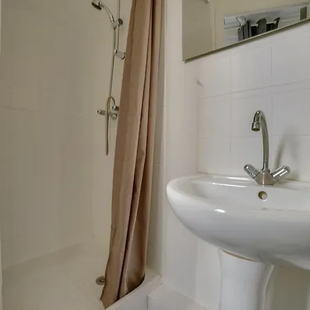 Le Carrel Saint Marc Apartment *